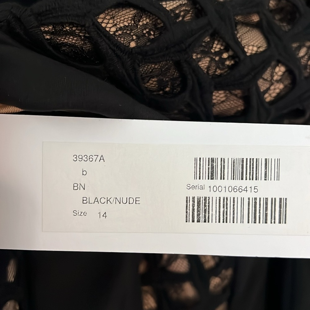 Jovani Prom 39367 Black/Nude Size 14 - Picture 5 of 7